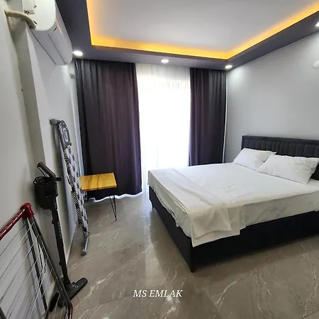 Bluhaus B7 *